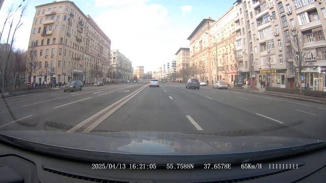 Катаемся на автомобиле по Москве 13 апреля 2025 год , весн