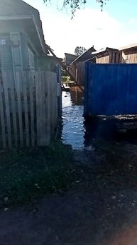 подтопляет город БЕЛОЗЕРСК Вологодская обл.