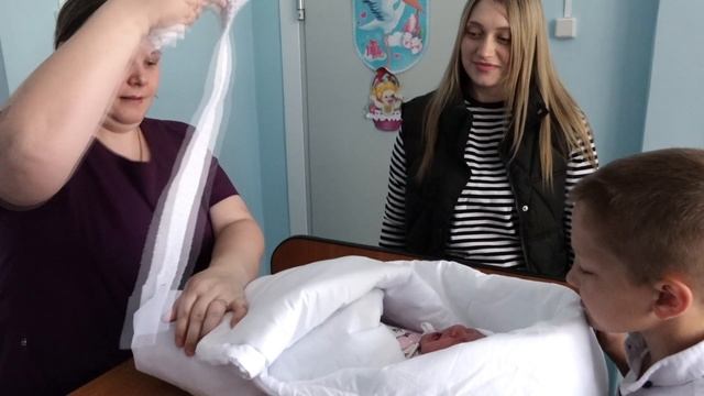 Софья Кузнецова - девочка рожденная 9 мая. Сузунский район.