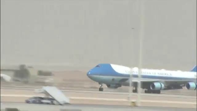 ✈️Трамп прибыл в Саудовскую Аравию.