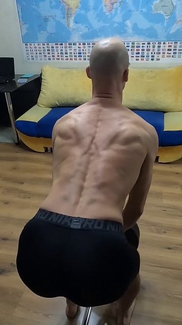51/100 дней. Лучшие силовые упражнения на спину у себя до?