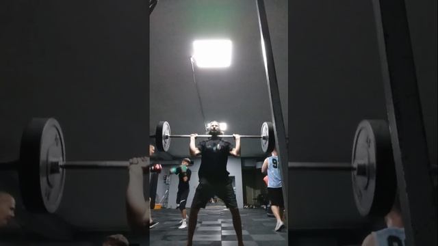 Fitness Фитнес Атлетика футбол Усик бокс для фигури разви