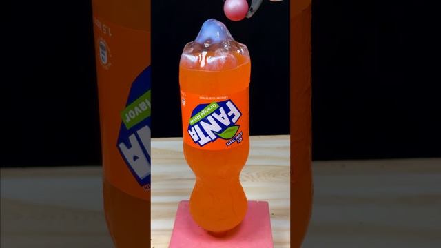 RHCB vs Fanta #satisfying #experiment #science #asmr