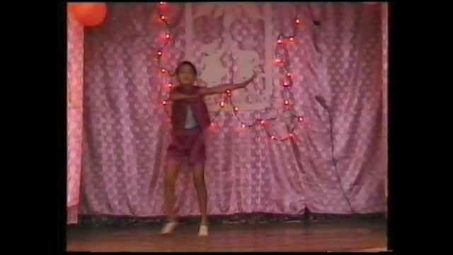 6.03.2005 сыл. "Кулумчээнэ" курэх музыкальнай оскуола о5олорун курэ5э.