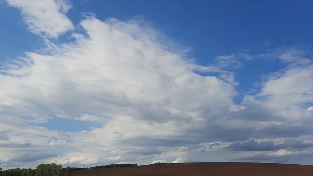 Майское небо