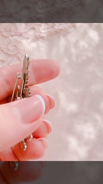 JJ / JONET JEWELRY Брошь «Шипящая кошка»