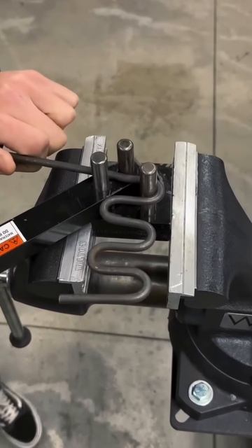 How to bend iron #shorts