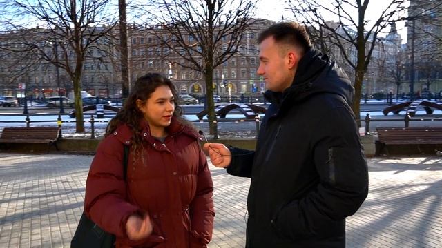 Почему девушки хотят замуж?#девушка #отношения #деньги