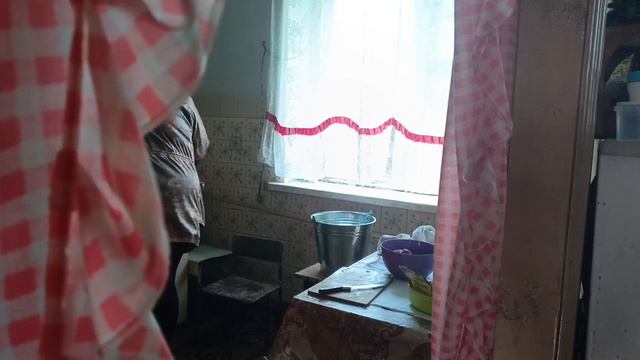 Привет, Резуны. Впервые готовим в русской печи. СЕМЬЯ НА ДАЧЕ #241.