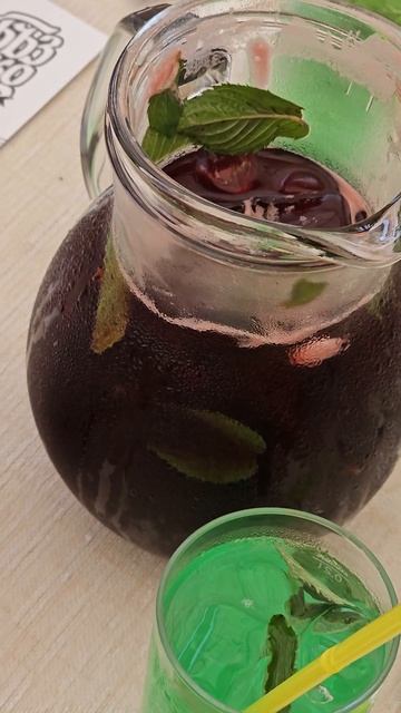 Вареники с вишней. Business lunch в Стелле. Гранат - символ из?