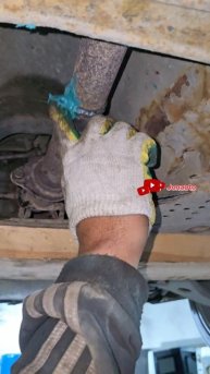 сварка глушителя. #jonauto #сваркаглушителя #ремонтходовой #автомобили #ремонт #автосервис