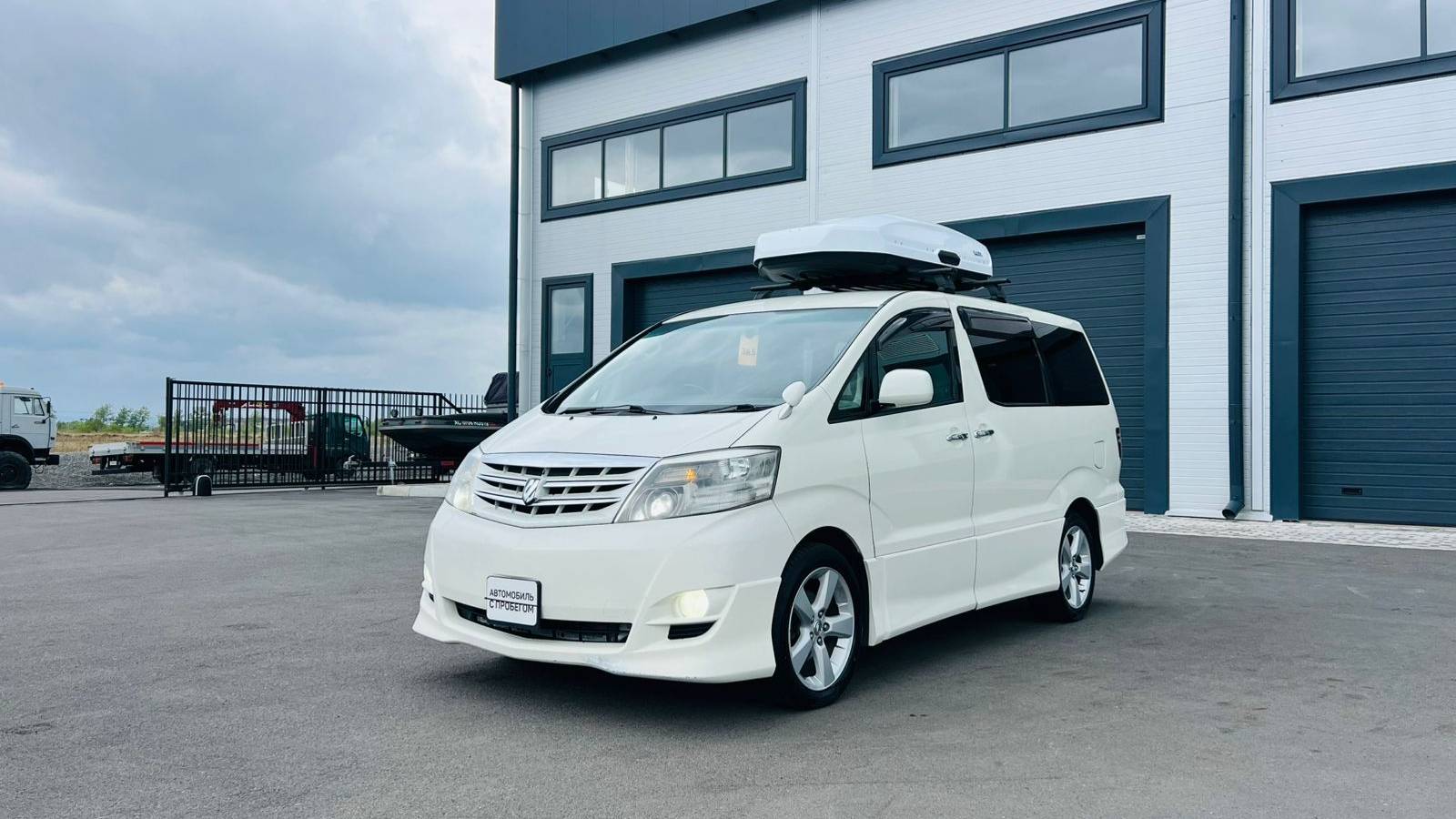 Toyota Alphard, 2005 год