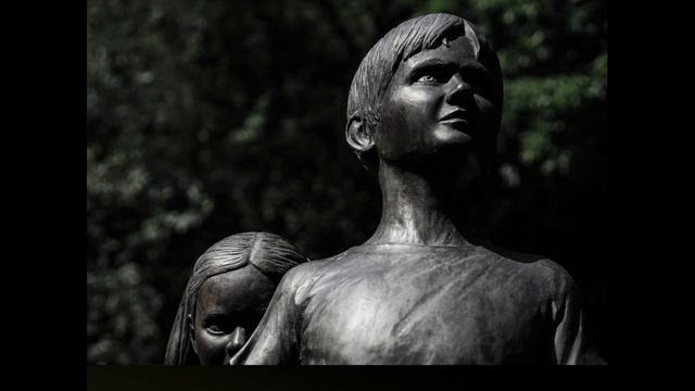 "Опять война..." 
Музыка и исполнение - Вадим Шурыгин
