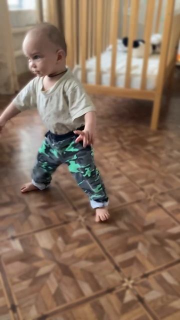 Серафим отдыхает от старших сегодня