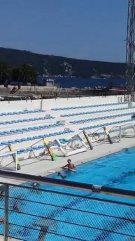 открытый бассейн в Черногории