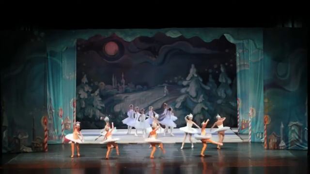ЩелкунчикБалет-Лед-Цирк Ice Nutcracker
