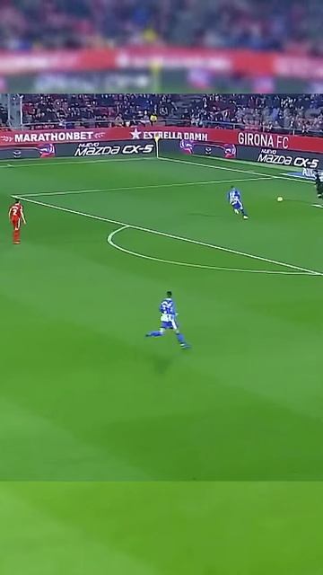 Humiliating skills from Goalkeepers 😮💨
