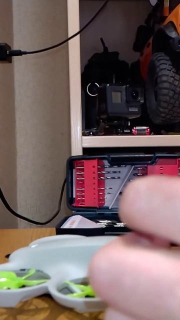 DJi Neo и нюанс пропеллеров Gemfan D51-5 #djineo #dji #gemfan