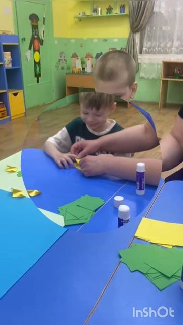 Аппликация с элементами оригами "Поле одуванчиков"