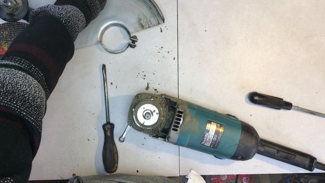 Ремонт болгарки УШМ Makita 9069  13 мая.