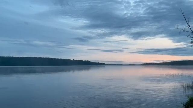 Рай в Шалаше. Светлое. Озеро рядом.