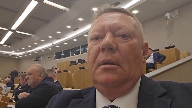 Николай Панков о новом законе: Банки не смогут работать с подростками без согласия родителей