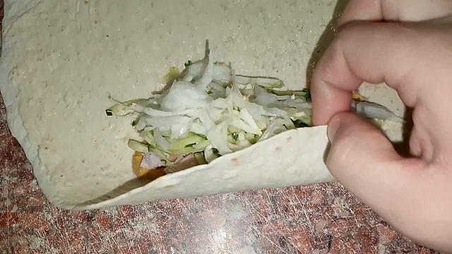 ✨*Готовлю шаурму "По-простому" — быстро, вкусно и сытно! 🍴🌯🔥