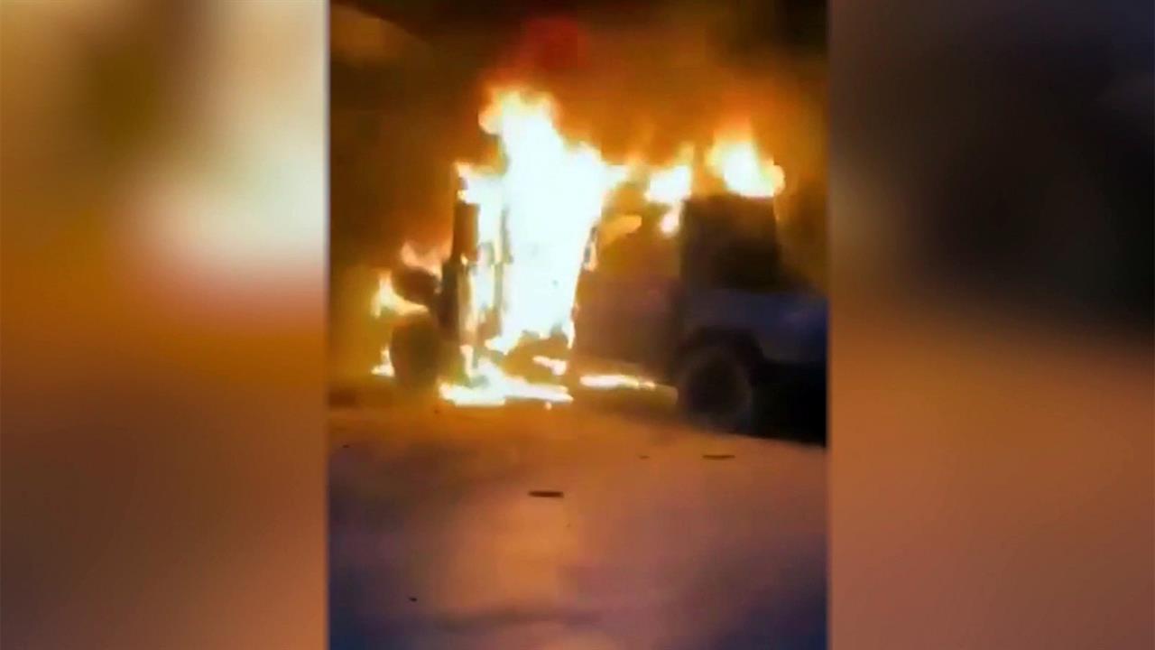 По столице Ливии этой ночью прокатилась волна вооруженных столкновений