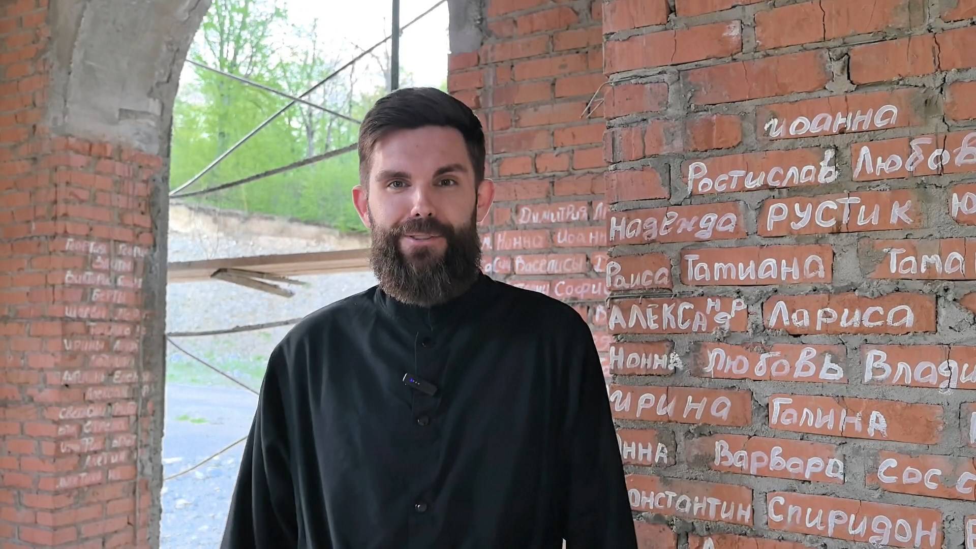 Теперь стройка может остановиться. Заканчиваются деньги на продолжение работ.