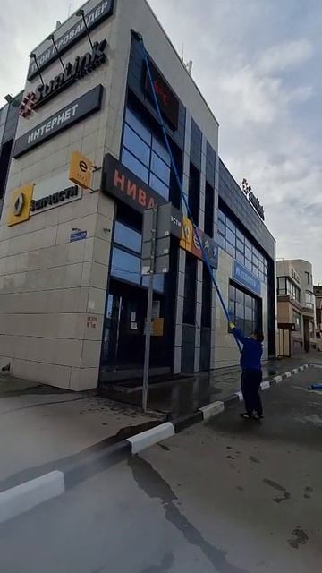 Мойка фасадов системой Элефант