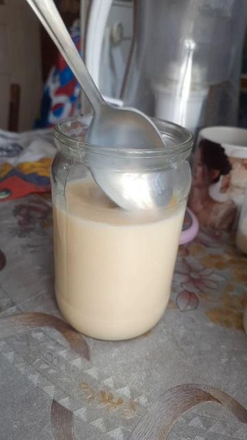Сгущёнка из козьего молока 👍 #измолока #молоко #творог #лпх #село #сгущёнка
