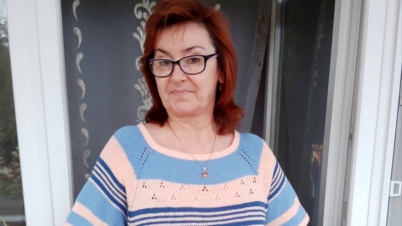 Рукава довязала, домашнее  платье готово.