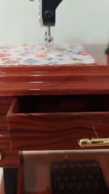 музыкальная шкатулка Швейная машинка