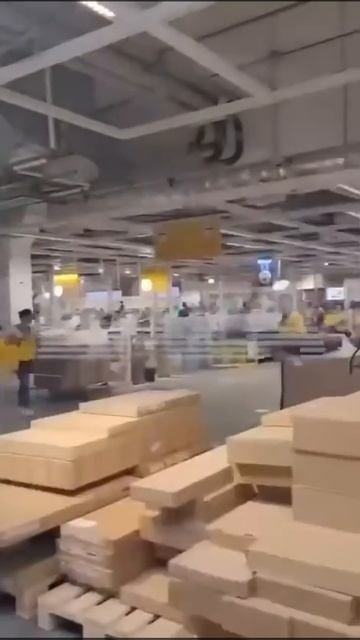 IKEA накануне полного ухода из россии утроила распродаж