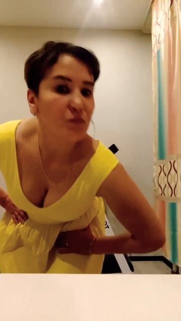 бабушка и беговая дорожка