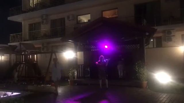Музыкальный вечер в отеле "Дюльбер".