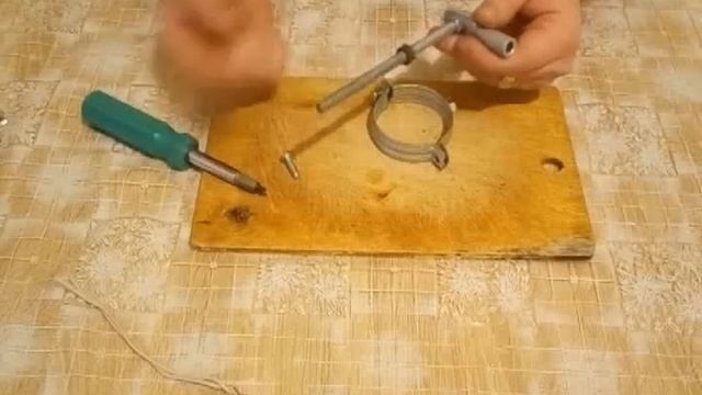 СЕКРЕТНЫЙ СПОСОБ ПАЙКИ ПРОВОДОВ ОПЫТНОГО ЭЛЕКТРИКА.
