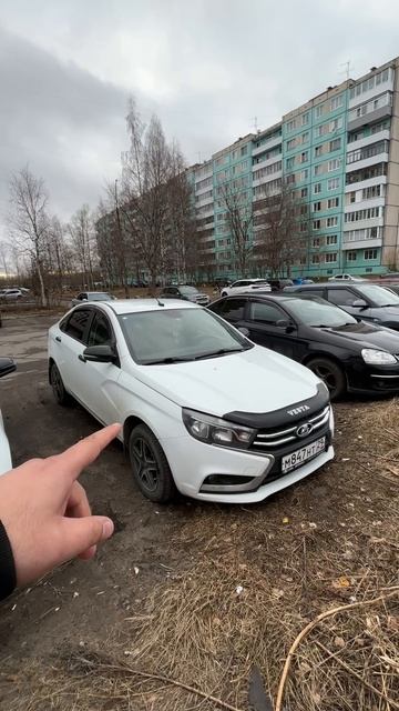 Lada Vesta 2016 год и Lada Vesta Ng 2025 Год