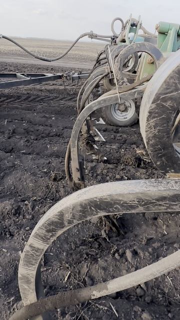 Чем вносить безводный аммиак #удобрения #сельскоехозяйство #агроном