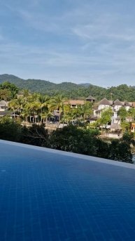 Мега бассейн на высоте. Тишина и птички поют #kohchang #kochang