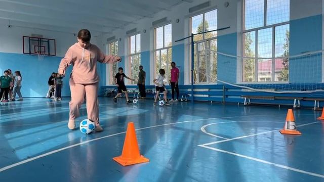 Всероссийский фестиваль «Футбол в школе»🏆
«Футбольная карусель» (1-4 класс) ⚽️⚽️⚽️ #футболвшколе