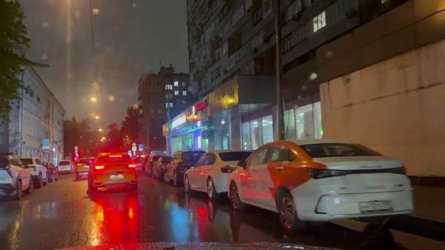 Сквозь пробки и улочки: московские маршруты