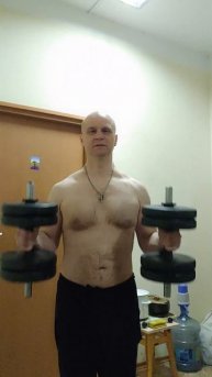 Сгибание рук с гантелями на бицепс(молоток).Показываю