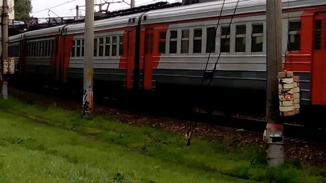 Электропоезд до Дедовска.