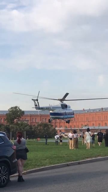 Экскурсии на вертолёте в Санкт-Петербурге