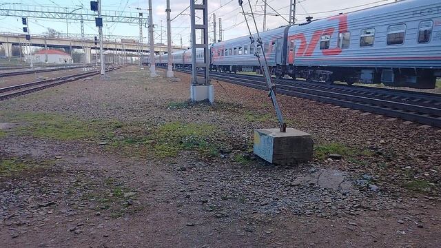 13 мая 2025 г. Электровоз ЭП2К-375 с Пассажирским поездом Обухово