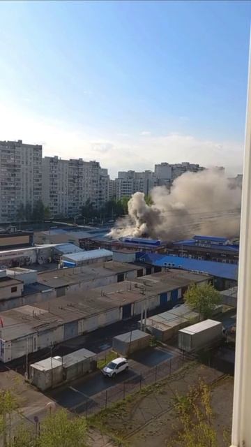 🔥В Зеленограде на пересечении с улицей Андреевка и Панфиловским проспектом пожар🔥