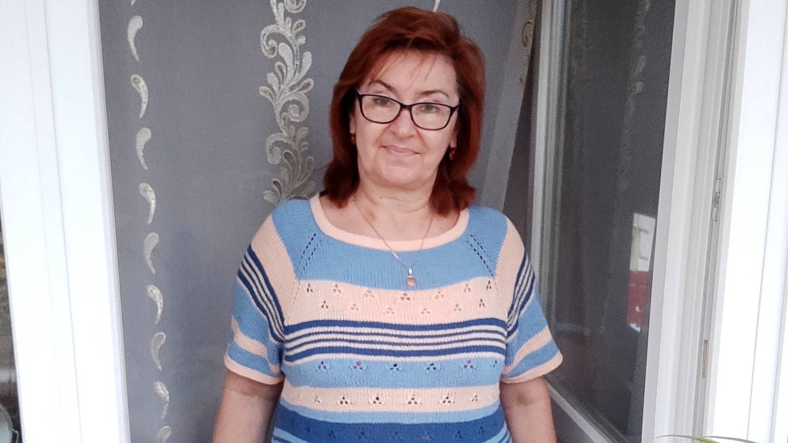Домашнее платье. Довязала длину, оформила горловину