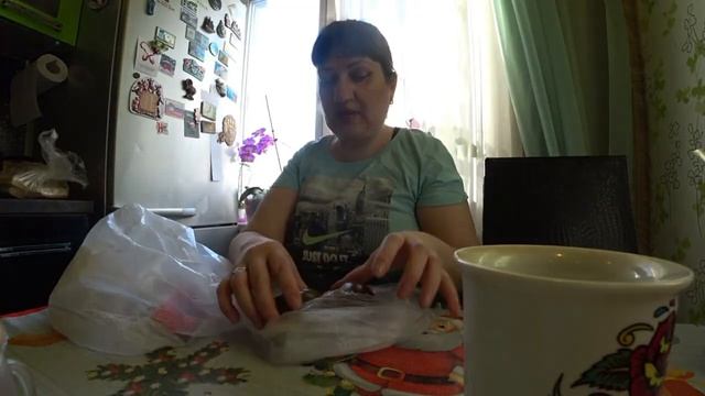 ВЛОГ __ ПОКУПКА ЕДЫ И ЛАМПА ДЛЯ ЦВЕТОВ _ ПРОГУЛКА, ВОКРУГ ВСЁ ЦВЕТЁТ И ПАХНЕТ  _ ОБЗОР ЛАМПЫ
