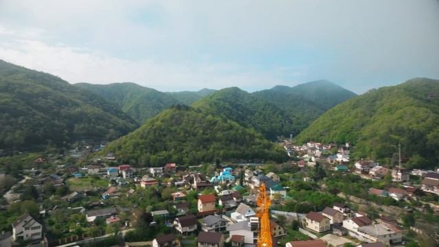 Виды из окон Botanica Hills, курортный поселок Небуг